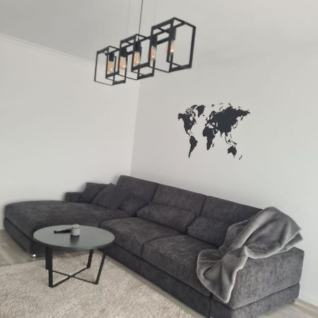 Panoramic Apartment Braşov Exterior foto